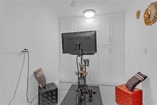 2920 NE 55th Pl, Fort Lauderdale, FL 33308 - Photo 39
