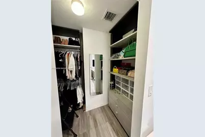801 S Miami Ave #3810, Miami, FL 33131 - Photo 15