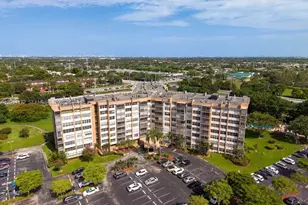 1200 St Charles Pl, Pembroke Pines, FL 33026 - Photo 39