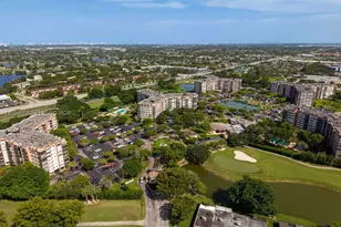 1200 St Charles Pl, Pembroke Pines, FL 33026 - Photo 27