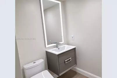 11432 NW 50th Ter, Doral, FL 33178 - Photo 9