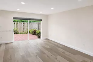 11432 NW 50th Terrace, Doral, FL 33178 - Photo 5