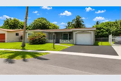 3192 NW 40th Ct, Lauderdale Lakes, FL 33309 - Photo 5