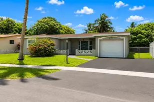 3192 NW 40th Ct, Lauderdale Lakes, FL 33309 - Photo 5