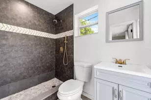 3192 NW 40th Ct, Lauderdale Lakes, FL 33309 - Photo 21
