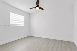 3192 NW 40th Ct, Lauderdale Lakes, FL 33309 - Photo 23