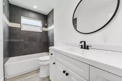 3192 NW 40th Ct, Lauderdale Lakes, FL 33309 - Photo 25