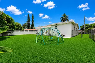 3192 NW 40th Ct, Lauderdale Lakes, FL 33309 - Photo 31