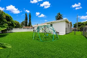 3192 NW 40th Ct, Lauderdale Lakes, FL 33309 - Photo 31