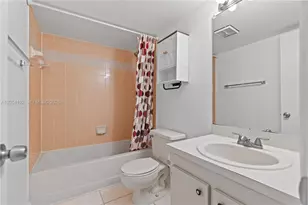8585 NW 6th Ln, Miami, FL 33126 - Photo 17