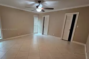 4602 King Palm Dr, Tamarac, FL 33319 - Photo 5
