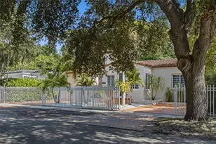 741 NE 81st St, Miami, FL 33138 - Photo 5