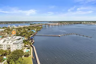 41 SW Seminole St, Stuart, FL 34994 - Photo 3