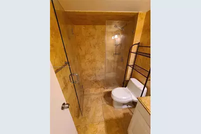 1605 Bay Rd #206, Miami Beach, FL 33139 - Photo 35