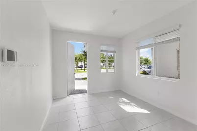 20817 NW 9th Path #0, Miami Gardens, FL 33169 - Photo 5