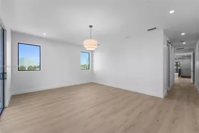 2735 SW 23rd Ter, Miami, FL 33145 - Photo 39
