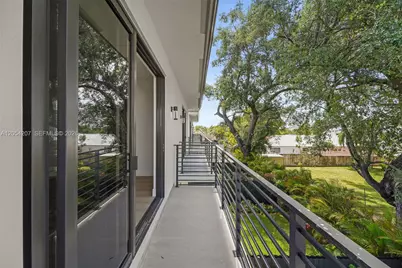2735 SW 23rd Ter, Miami, FL 33145 - Photo 59