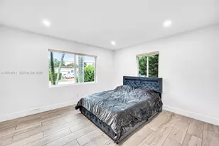 1080 NE 104th St, Miami Shores, FL 33138 - Photo 29