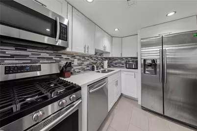 11336 SW 69th Ter #0, Miami, FL 33173 - Photo 9