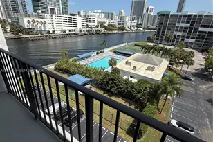 600 Parkview Dr, Hallandale Beach, FL 33009 - Photo 1