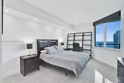 335 S Biscayne Blvd #3807, Miami, FL 33131 - Photo 11