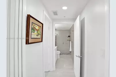 335 S Biscayne Blvd #3807, Miami, FL 33131 - Photo 21