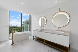 2678 Tigertail Ave, Miami, FL 33133 - Photo 15