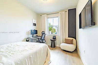 2370 NW 131st Cir, Miami, FL 33167 - Photo 19