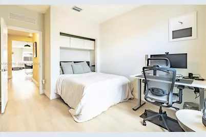 2370 NW 131st Cir, Miami, FL 33167 - Photo 17