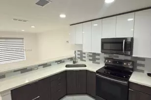 5111 NW 178th Terrace, Miami Gardens, FL 33055 - Photo 13