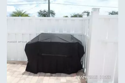 11750 NE 16th Ave #408, Miami, FL 33161 - Photo 9