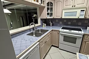 11233 SW 88th St, Miami, FL 33176 - Photo 5
