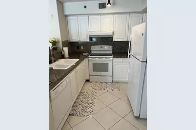 19901 E Country Club Dr #2207, Aventura, FL 33180 - Photo 7