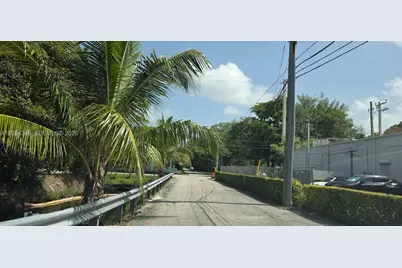 7901 SW 64th Ave #4, South Miami, FL 33143 - Photo 5