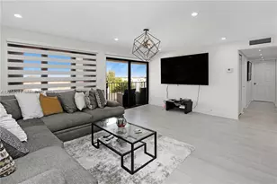14203 SW 66th St, Miami, FL 33183 - Photo 3
