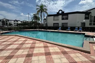 9711 Fontainebleau Blvd, Miami, FL 33172 - Photo 27