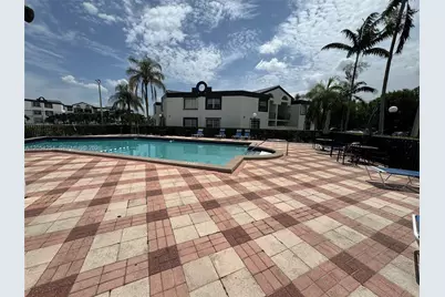 9711 Fontainebleau Blvd #D106, Miami, FL 33172 - Photo 23