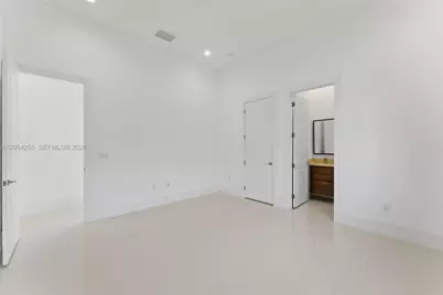 10005 SW 66th St, Miami, FL 33173 - Photo 43