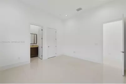 10005 SW 66th St, Miami, FL 33173 - Photo 39