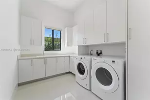 10005 SW 66th St, Miami, FL 33173 - Photo 21