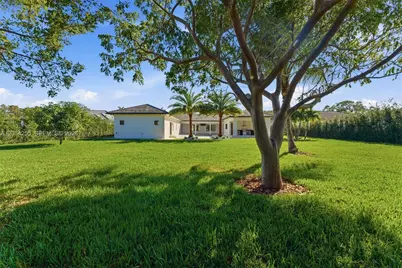 10005 SW 66th St, Miami, FL 33173 - Photo 57
