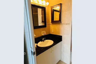 19801 E Country Club Dr #4601, Aventura, FL 33180 - Photo 9