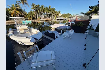 1955 NE 123rd St, North Miami, FL 33181 - Photo 5