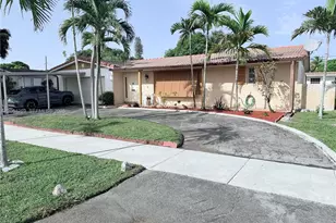 21105 NW Miami Ct, Miami Gardens, FL 33169 - Photo 1