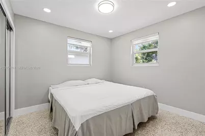 766 E 36th St, Hialeah, FL 33013 - Photo 21