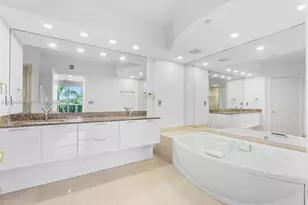 400 Alton Rd, Miami Beach, FL 33139 - Photo 17