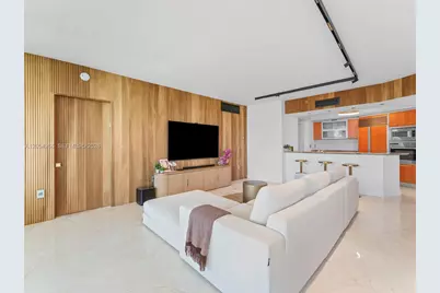 400 Alton Rd #808, Miami Beach, FL 33139 - Photo 3
