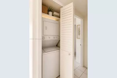 5810 W 18th Ln #101, Hialeah, FL 33012 - Photo 9