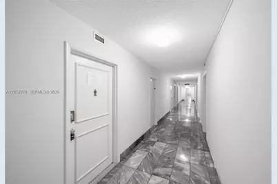 12500 NE 15th Ave #402, North Miami, FL 33161 - Photo 15
