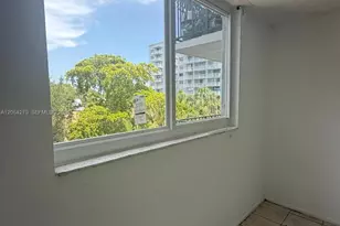 12500 NE 15th Ave, North Miami, FL 33161 - Photo 9